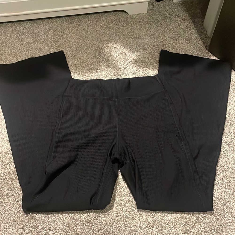 Old Navy Flare Leggings